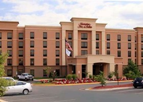 Hampton Inn & Suites Fredericksburg South