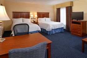 Hampton Inn & Suites Fredericksburg South