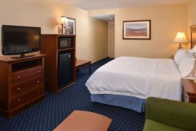 Hampton Inn & Suites Fredericksburg South