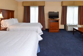 Hampton Inn & Suites Fredericksburg South