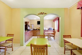 Econo Lodge Spotsylvania Town Center