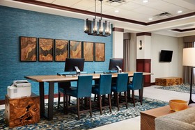 DoubleTree by Hilton Front Royal Blue Ridge Shadows