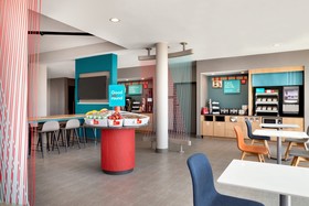 avid hotel Richmond North-Ashland