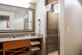 Comfort Suites at Virginia Center Commons