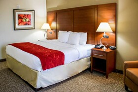 Comfort Suites at Virginia Center Commons