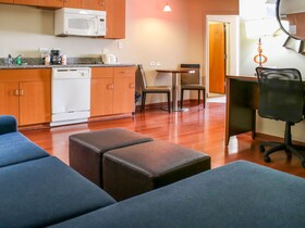 Comfort Suites at Virginia Center Commons