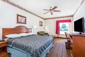 Days Inn by Wyndham Glen Allen/Richmond North