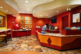 Embassy Suites Hampton Roads Spa & Convention