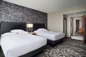 Embassy Suites Hampton Roads Spa & Convention