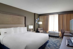 DoubleTree by Hilton Harrisonburg