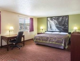 Super 8 by Wyndham Harrisonburg