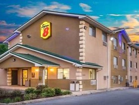 Super 8 by Wyndham Harrisonburg