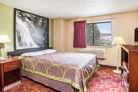 Super 8 by Wyndham Harrisonburg