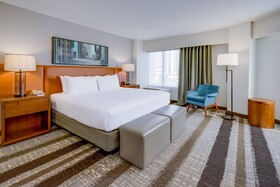 Crowne Plaza Dulles Airport