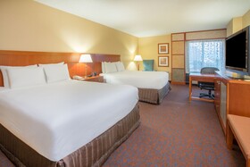 Crowne Plaza Dulles Airport