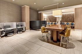 Crowne Plaza Dulles Airport