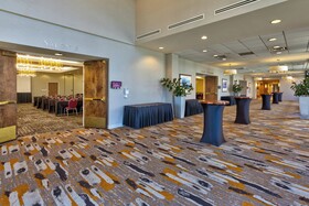 Crowne Plaza Dulles Airport