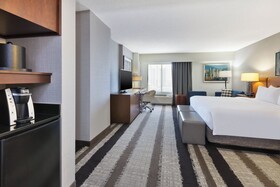 Crowne Plaza Dulles Airport