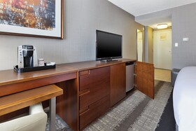 Crowne Plaza Dulles Airport
