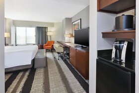 Crowne Plaza Dulles Airport