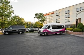 Crowne Plaza Dulles Airport