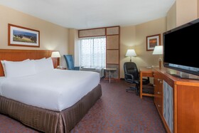 Crowne Plaza Dulles Airport