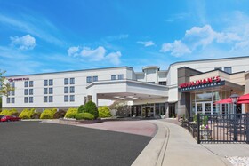 Crowne Plaza Dulles Airport