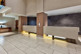 Crowne Plaza Dulles Airport
