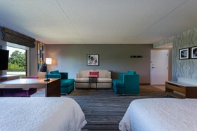Hampton Inn & Suites Herndon-Reston