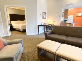 Sonesta ES Suites Dulles Airport