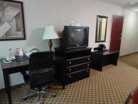 Best Western Plus Hopewell Inn