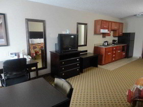Best Western Plus Hopewell Inn