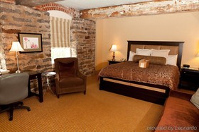 Craddock Terry Hotel