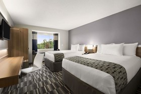 Microtel Inn & Suites by Wyndham Lynchburg