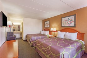 Super 8 by Wyndham Manassas