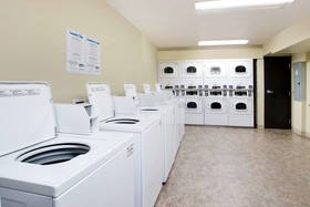 WoodSpring Suites Manassas