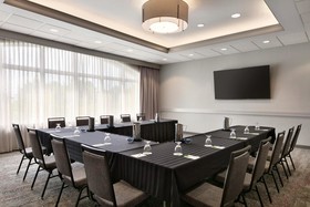 Courtyard by Marriott Tysons Mclean