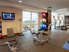 Courtyard by Marriott Tysons Mclean