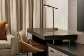 DoubleTree by Hilton McLean Tysons