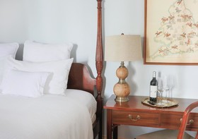 The Red Fox Inn & Tavern
