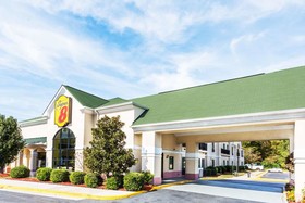 Super 8 by Wyndham Hull Street Midlothian/Richmond Area