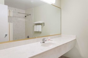 Super 8 by Wyndham Hull Street Midlothian/Richmond Area