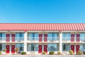 Motel 6 MT. Jackson - Shenandoah