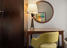 Hampton Inn & Suites Newport News Arpt Oyster Pt