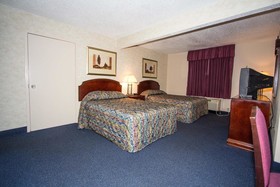 Red Roof Inn & Suites Newport News