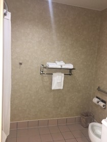 Red Roof Inn & Suites Newport News