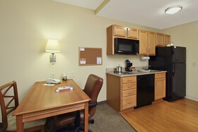 Candlewood Suites Norfolk Airport