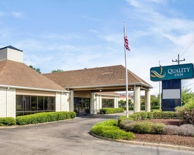 Econo Lodge Naval Station Norfolk