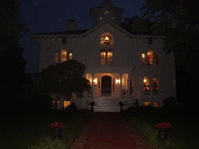 The Mayhurst Inn