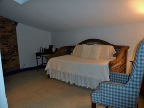 The Mayhurst Inn